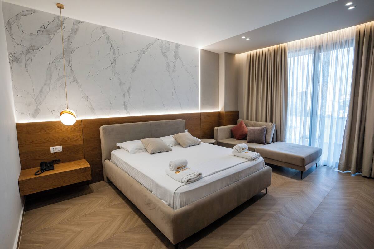 1 bedroom, soundproofing, free WiFi, bed sheets