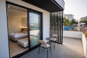 Soundproofing, free WiFi, bed sheets, wheelchair access