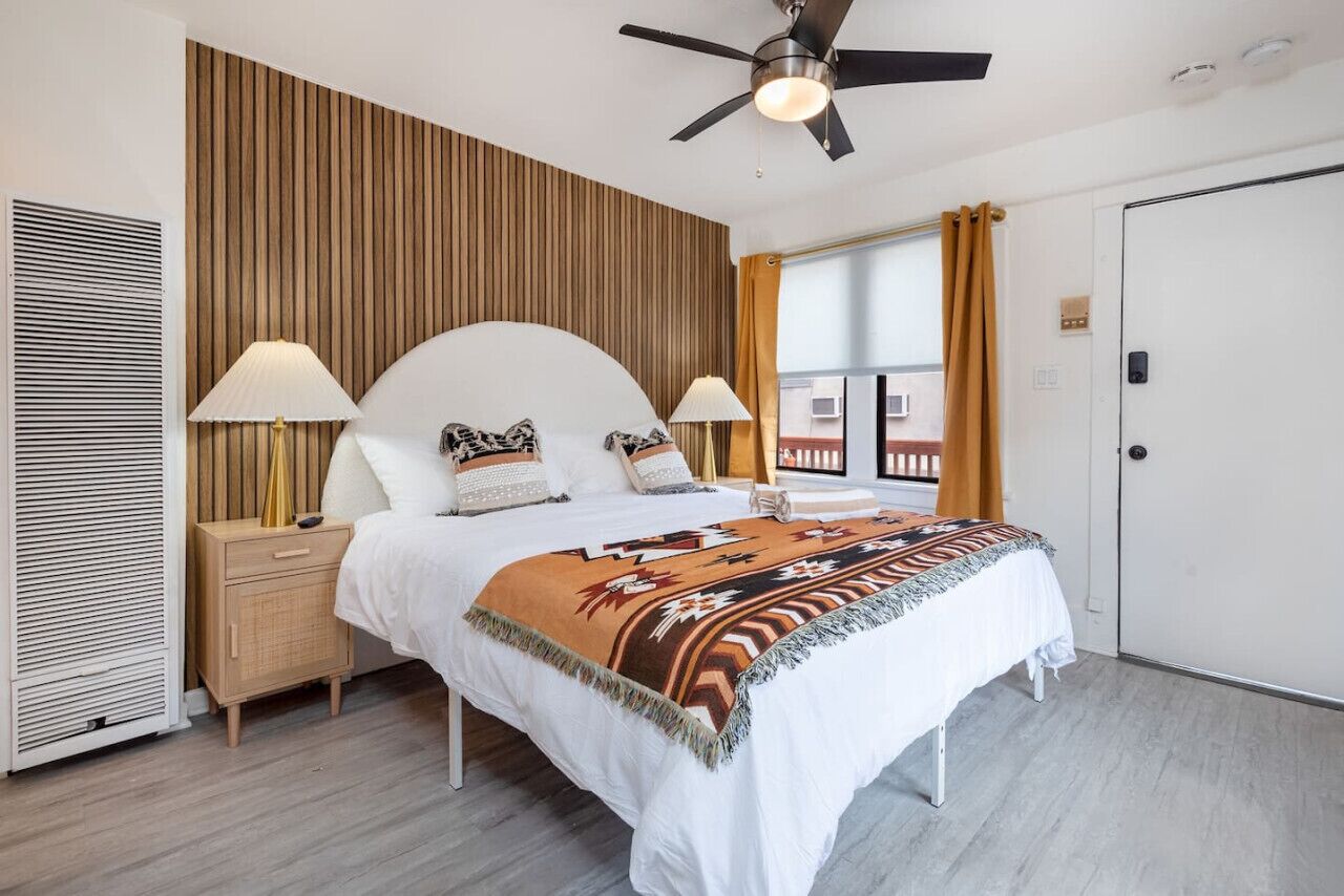 Exquisite Studio in Vibrant Venice Beach