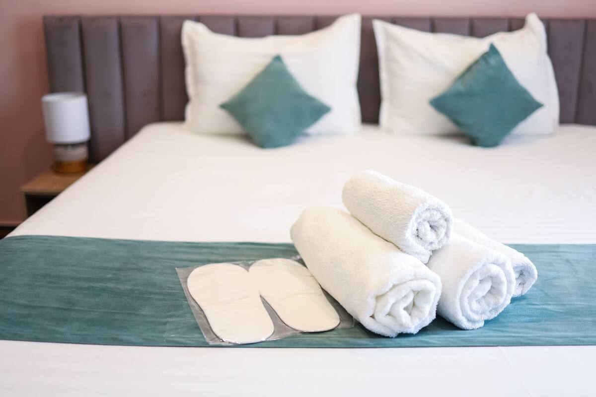 Classic Double Room, Lanai, City View | 1 bedroom, desk, blackout curtains, iron/ironing board