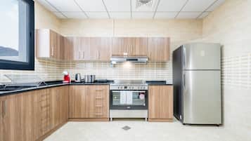 Fridge, microwave, oven, toaster
