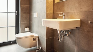 Bathroom - UplandParcs Winterberg (Winterberg)