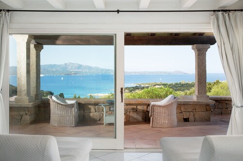 Villa Ippocampo by Wonderful Italy