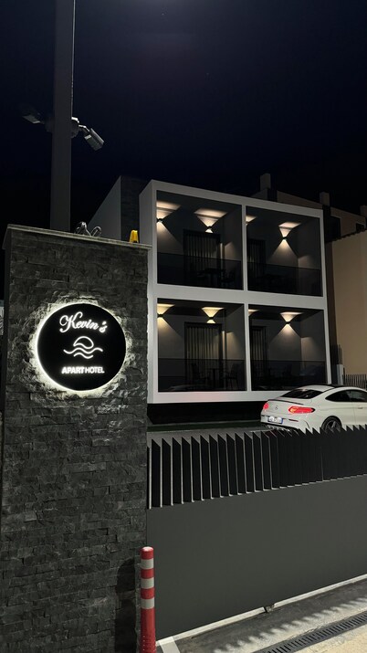 Kevin's Aparthotel
