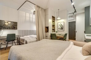 Comfort Studio Suite | Iron/ironing board, free WiFi, bed sheets