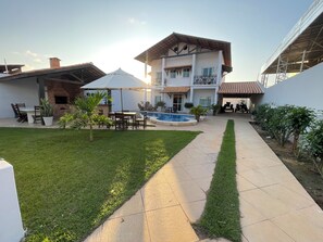 Outdoor dining - Casa de Praia no Porto das Dunas (Porto das Dunas Aquiraz)