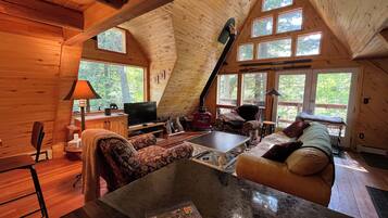 TV connectée, cheminée