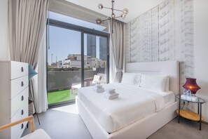 Comfort Studio, Balcony, City View