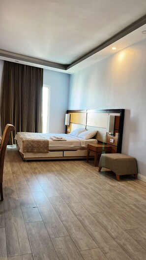 Classic Single Room, Patio, City View | Desk, laptop workspace, soundproofing, iron/ironing board - Kommageneiz Hotel (Kahta)