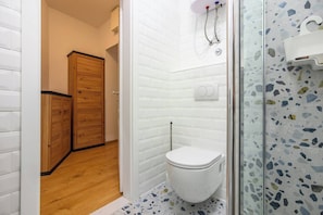 Apartment, 1 Bedroom, City View | Bathroom amenities - Vera Studio Deluxe With Oldtown View (Zadar)