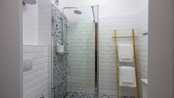 Departamento, 1 habitación, vista a la ciudad | Baño