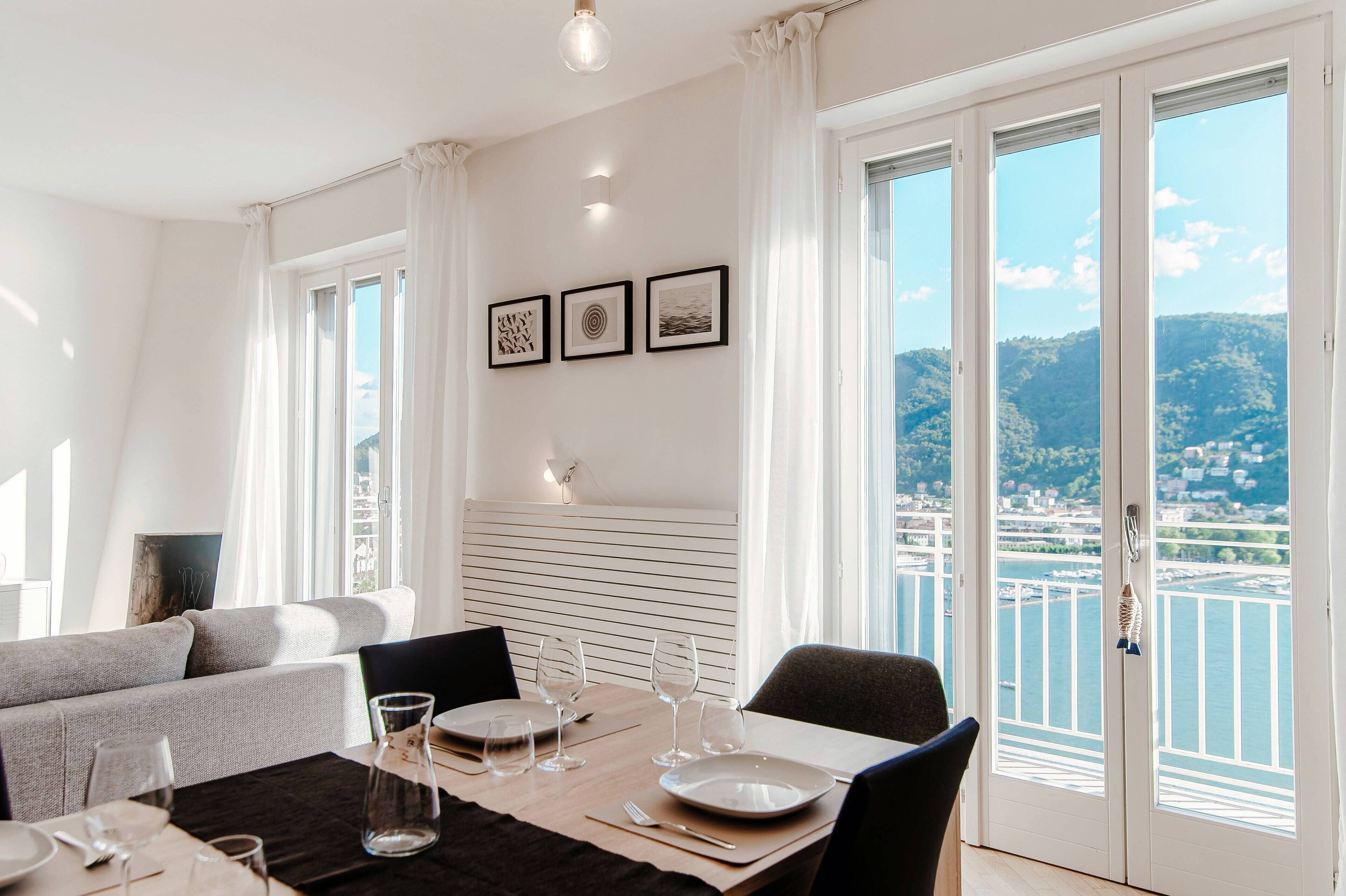 Apartment, Balkon, Seeblick | Bügeleisen/Bügelbrett, kostenloses WLAN