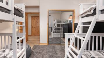 2 habitaciones, wifi gratis y ropa de cama