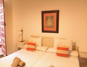 6 chambres, literie fournie