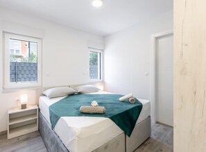 Villa (Villa Bonce - Five Bedroom Villa with) | 5 bedrooms - Villa Bonce (Kastela)