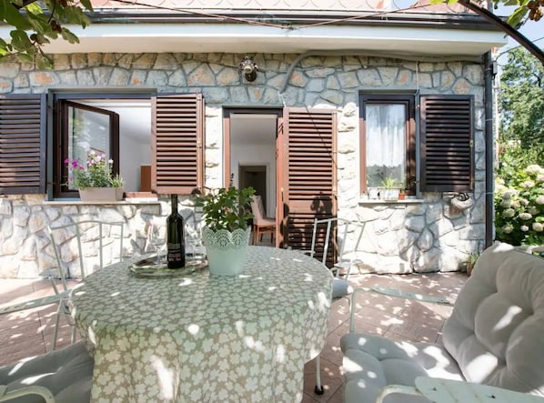 Talo (Two bedroom apartment) | Ulkopuoli