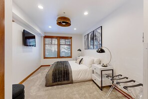 2 chambres, fer et planche à repasser, accès Internet, draps fournis