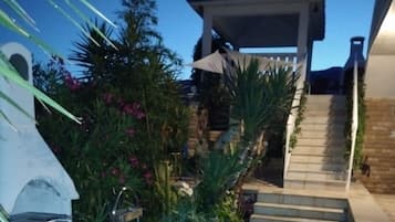 ヴィラ (Villa Marija - Five Bedroom Villa wit) | 庭園