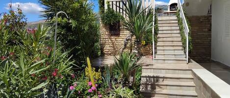 Villa (Villa Marija - Five Bedroom Villa wit) | Jardin