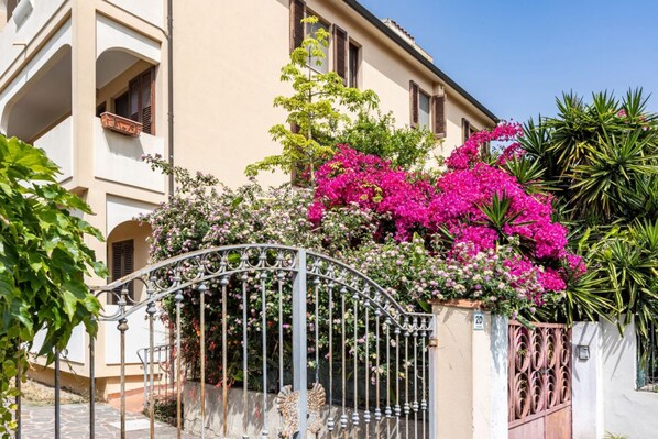 Apartment | 3 bedrooms - Gigi s Home in Cagliari (Cagliari)