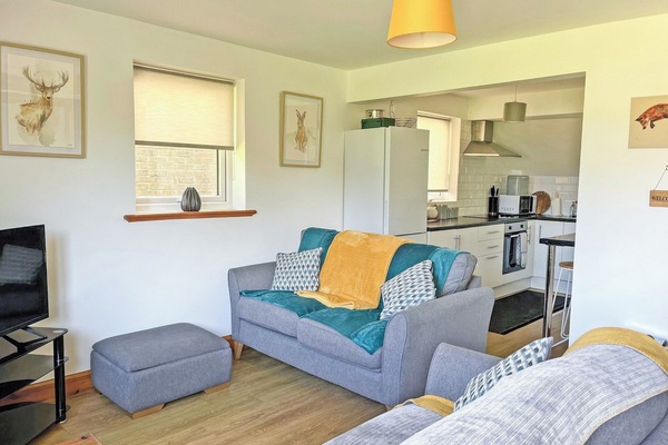 Open plan living space | Sheep’s View Cottage, Eastbourne