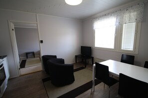 Living area - LODGE Hostel Kuusamo (Kuusamo)