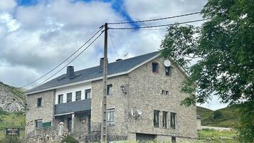 واجهة المنشأة