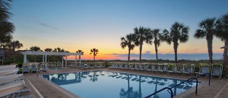 Indoor pool, outdoor pool