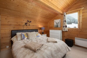 5 chambres, fer et planche à repasser, lit parapluie, Wi-Fi gratuit