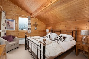 5 Schlafzimmer, Bügeleisen/Bügelbrett, Reisekinderbett, kostenloses WLAN