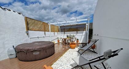 Refúgio do Alqueva. accommodation with jacuzzi