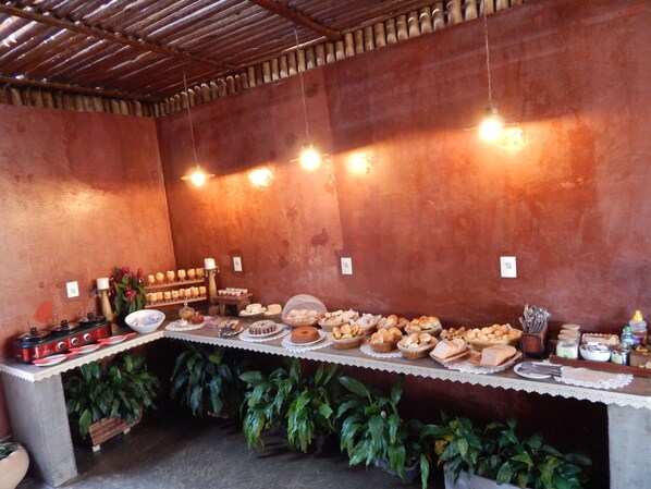 Coffee and/or coffee maker - Pousada Verde Villas  (Brumadinho)