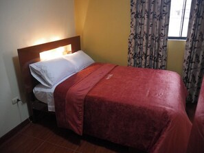2 bedrooms, in-room safe, iron/ironing board, WiFi