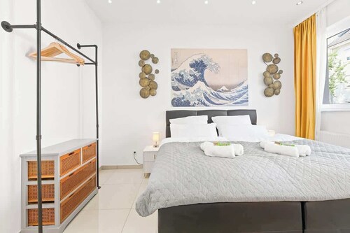 Lemon3: Garden, Gym & Great Kitchen