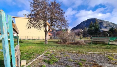 Apt or chalet near the slopes Briançon