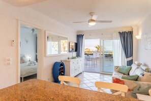 Iron/ironing board, free WiFi, bed sheets - Exclusive Sea Views Villamar - Big Terrace & Pool (Costa Adeje)