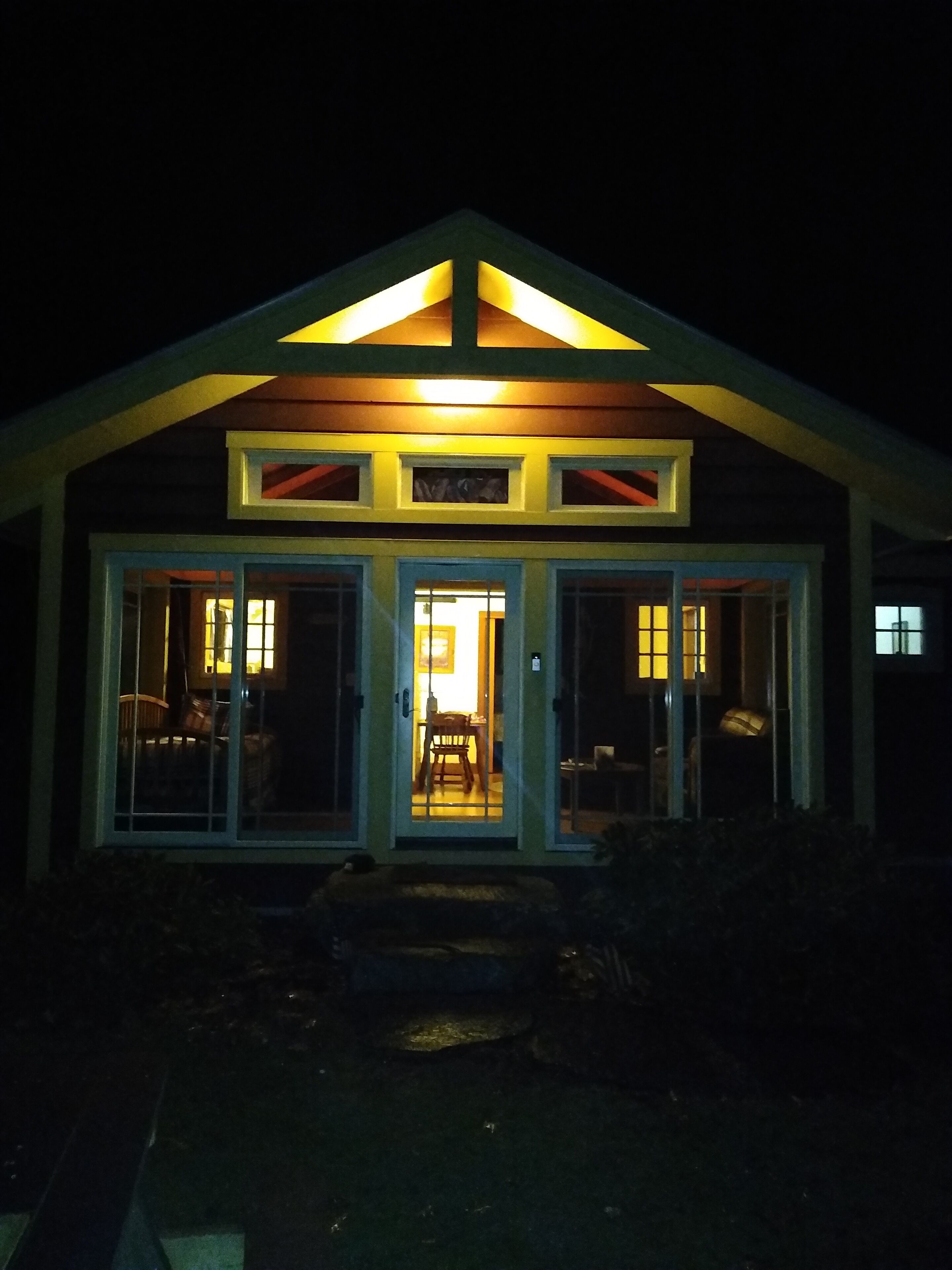 تفاصيل الفندق من الخارج