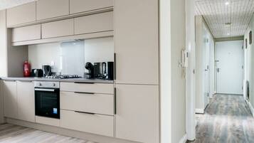 Fridge, microwave, oven, dishwasher