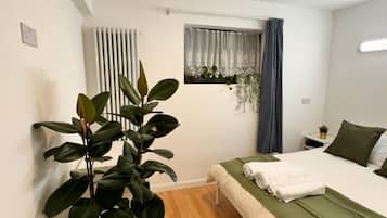 2 soverom, strykejern/-brett, wi-fi og sengetøy