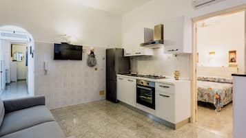 Apartemen | Dapur pribadi | Peralatan masak/sendok-piring