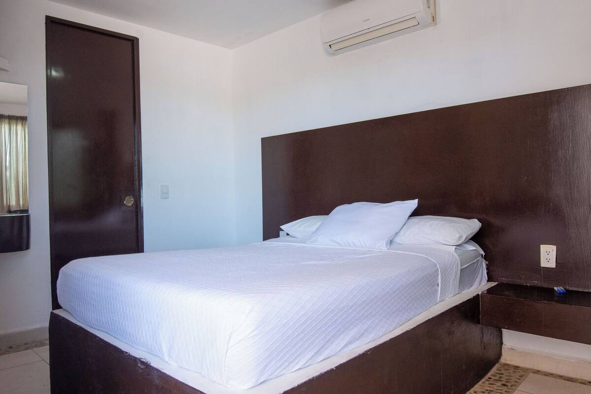 Estudio, balcón | Wifi gratis