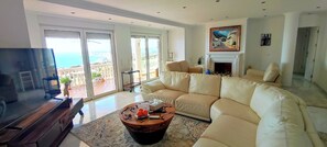 Living area - Villa Los Botijos (Benalmádena)