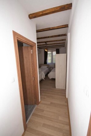1 habitación, wifi y ropa de cama 