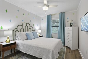 3 chambres, bureau, fer et planche à repasser, Wi-Fi gratuit