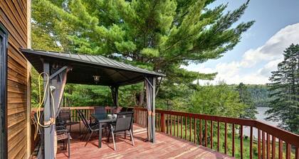 Family Chalet on Silver Lake 1 hour from Montreal