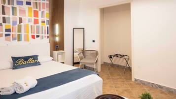 Deluxe Double Room, Courtyard View | Premium bedding, down duvets, minibar, in-room safe