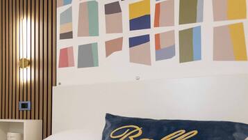 Deluxe Double Room, Courtyard View