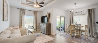  6-bedroom 13 Guests New Duplex Near Oceans Family Retreat  