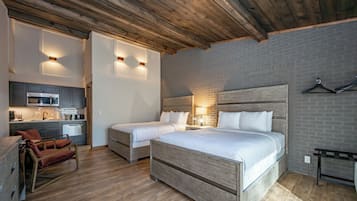 1 quarto, Wi-Fi de cortesia, roupa de cama