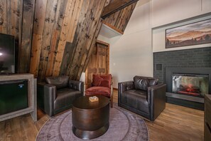 Téléviseur connecté, foyer, jeux vidéo